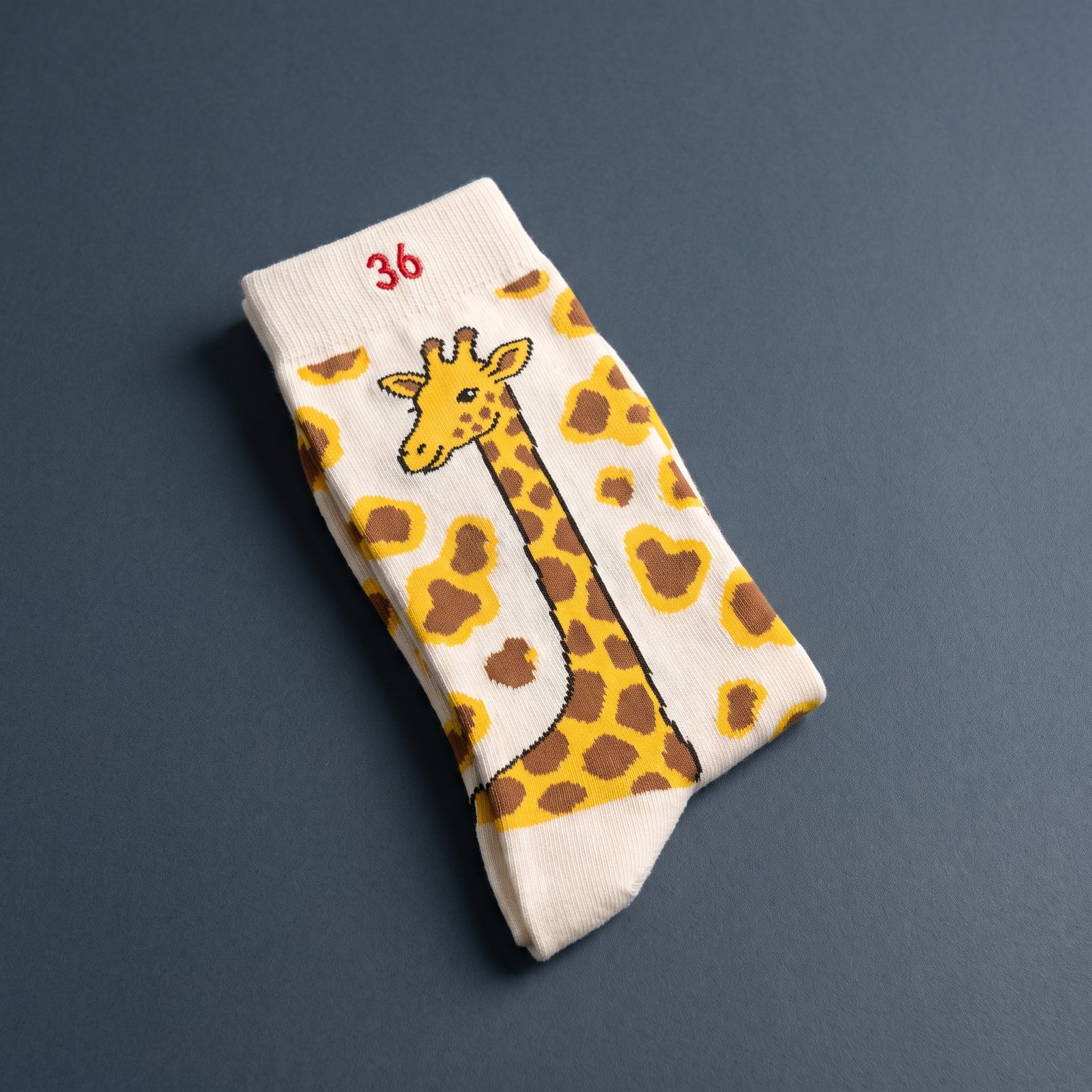 36 Urban Spirit Home Socks — Giraffe